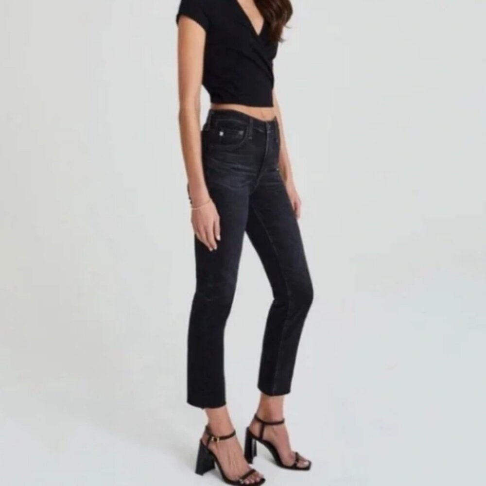 Perfect Spring Denim - The Isabelle High-rise Straight Crop